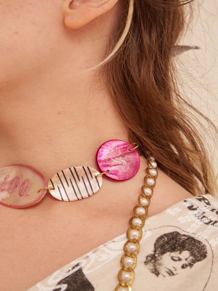 100 Zebra ART DECO Casino Chip Necklace (PINK) product image