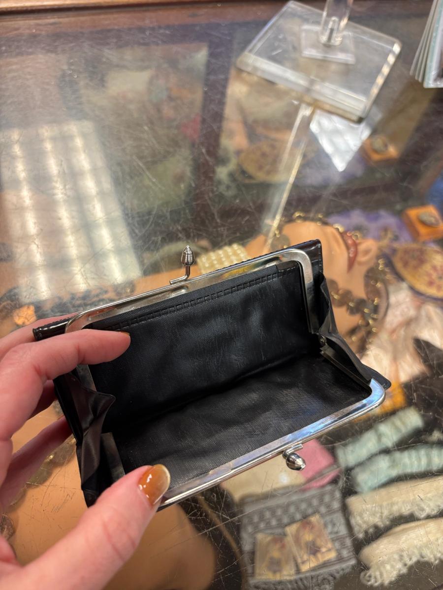 70s Lenticular Winking Woman Wallet product image