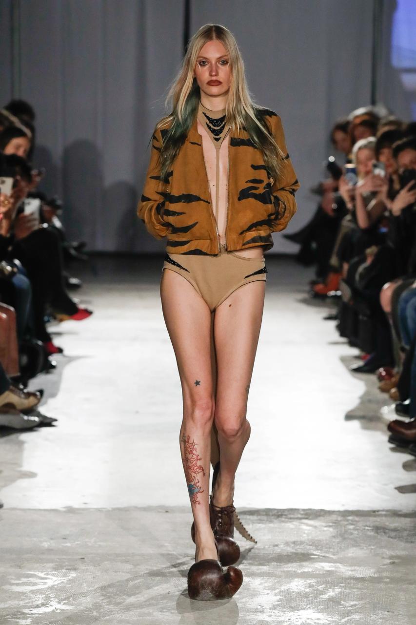 Collection 007 - ENFER look