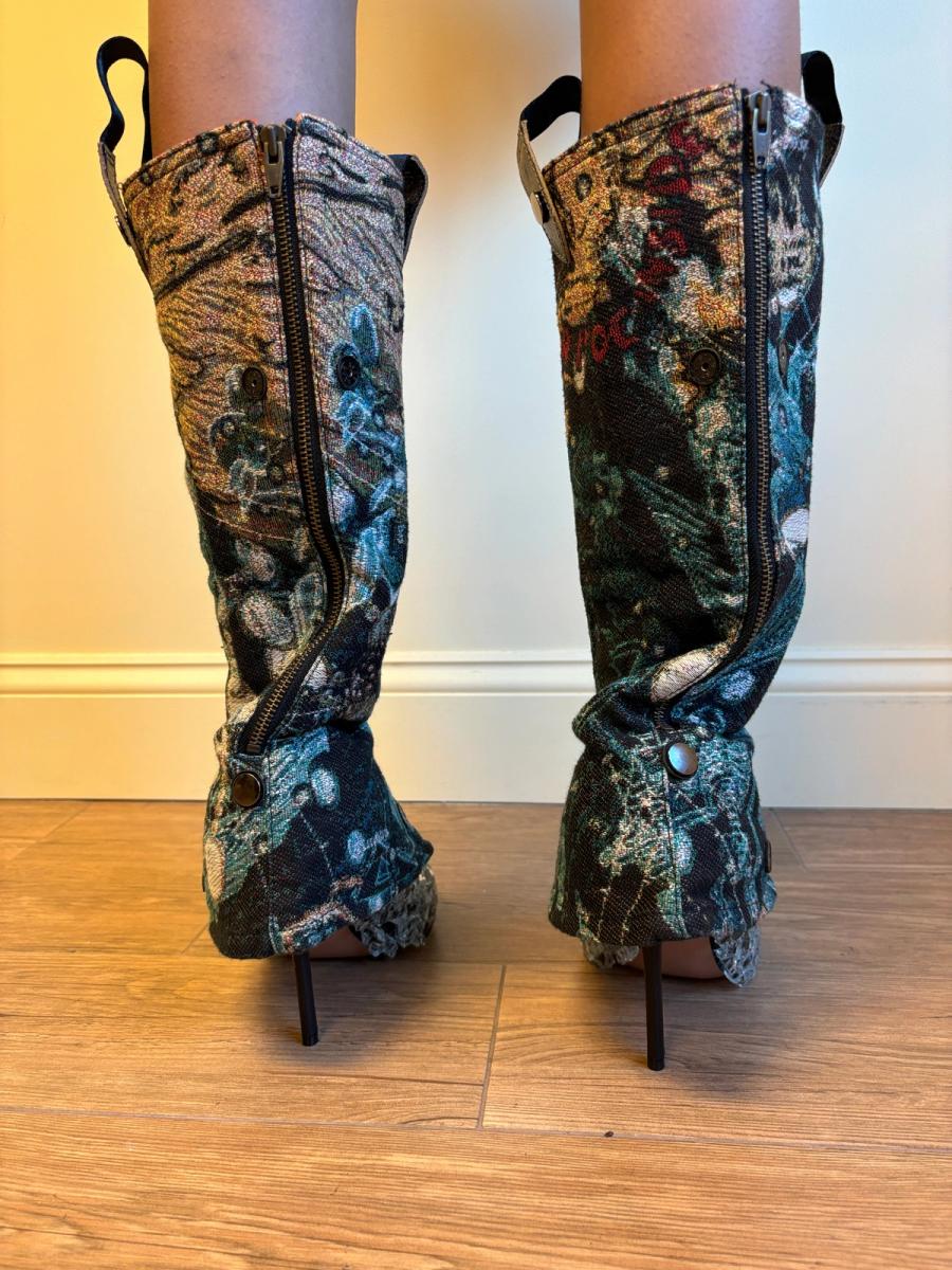 Issey Miyake Bijoux Tapestry Leg Warmers product image