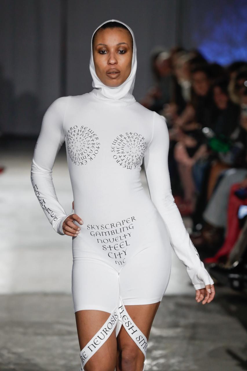 Collection 007 - ENFER look