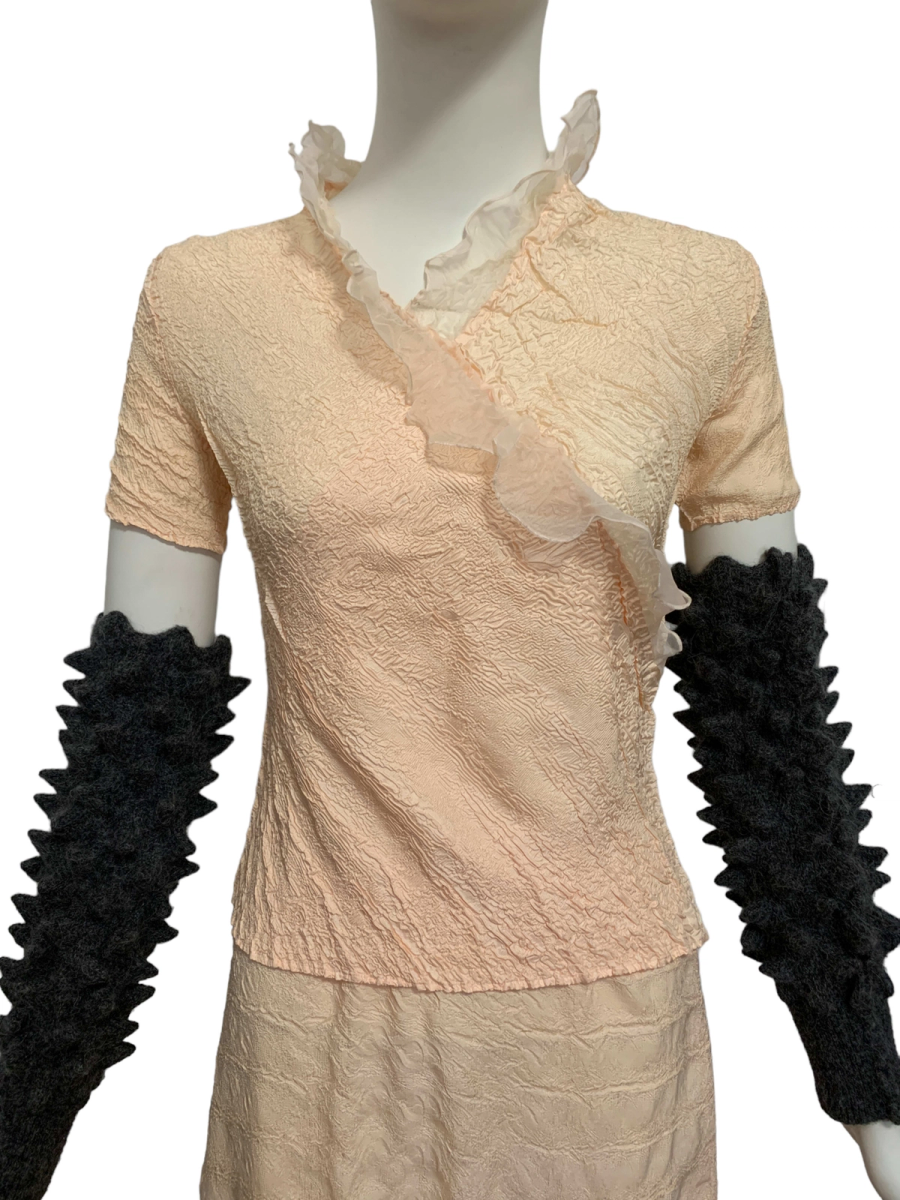 Yoshiki Hishinuma Pink Pleated Set product image