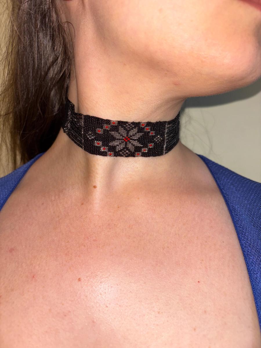 1920s Glass Beaded Choker product image