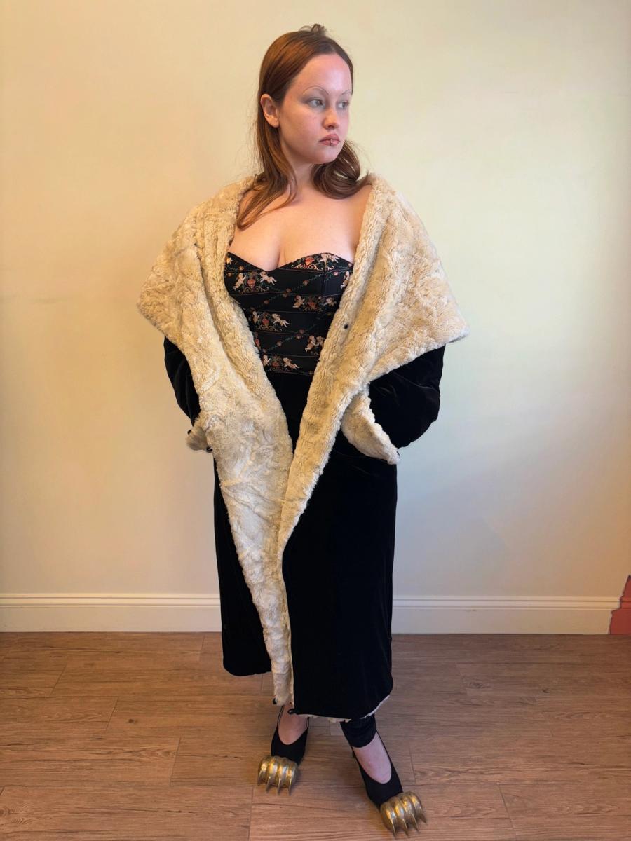 Norma Kamali 1920s- Inspired Velvet Coat product image