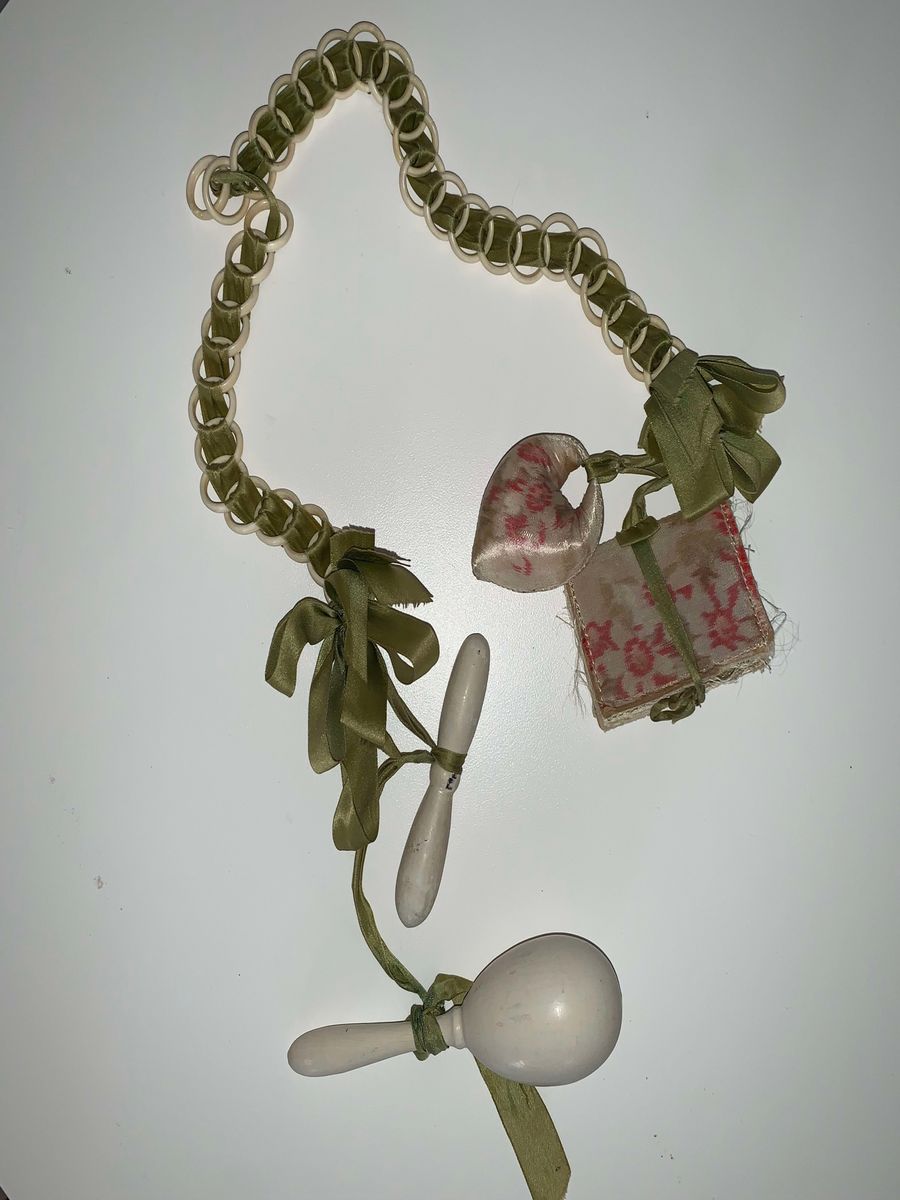 Antique Sewing and Darning Kit product image