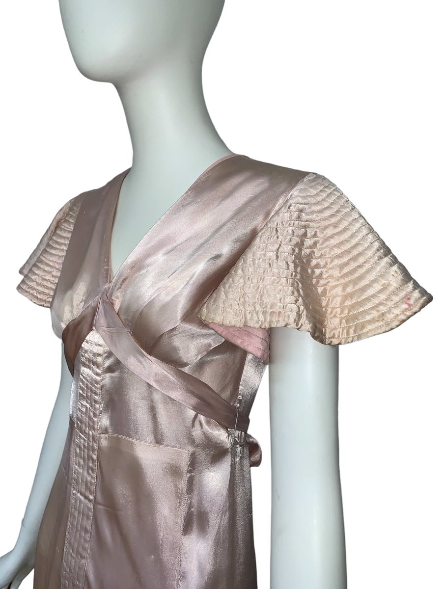 1930s Quilted Sleeve Dress product image