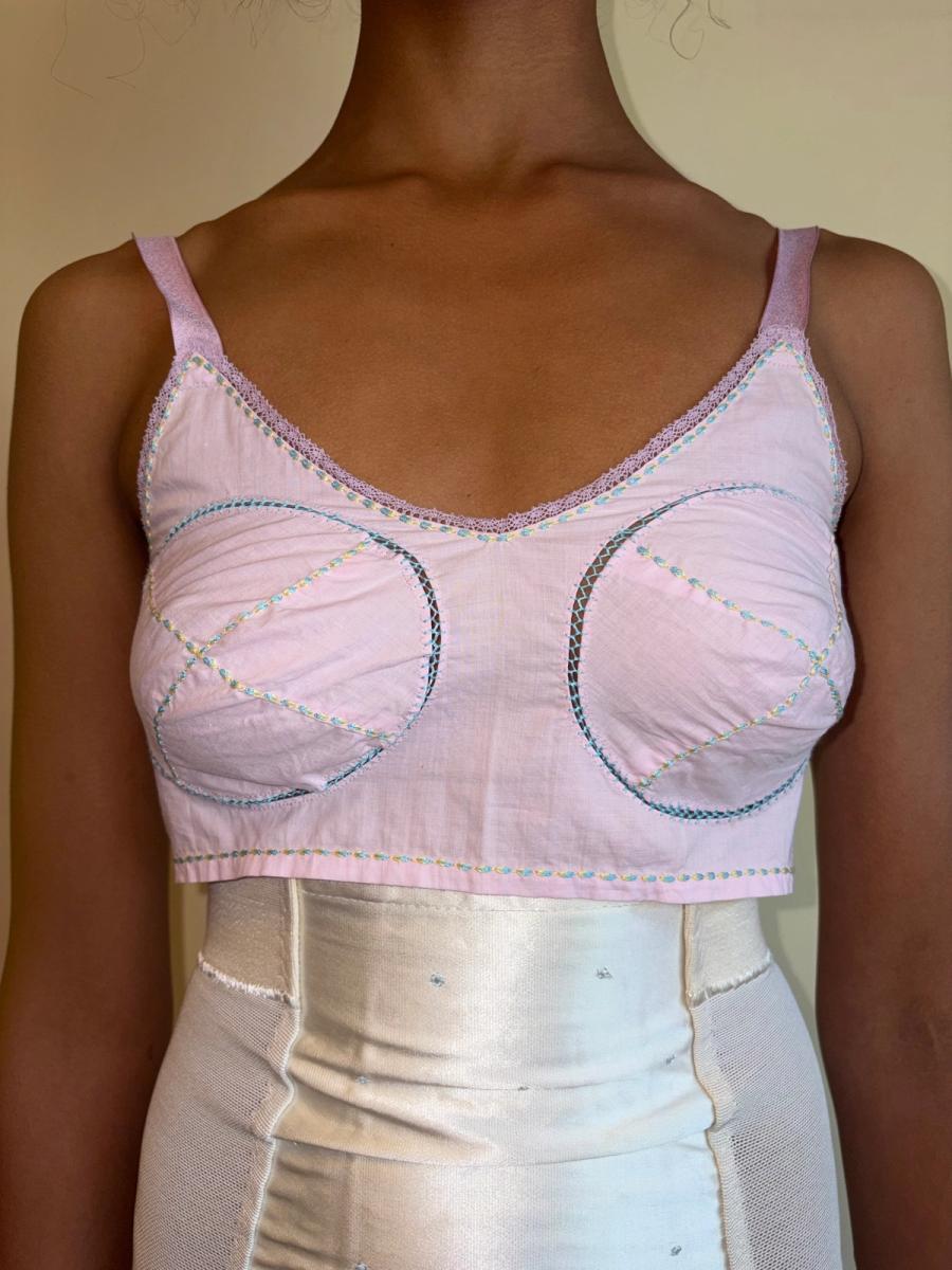 1930 Lilac Trosseau Brasierre From Spain product image