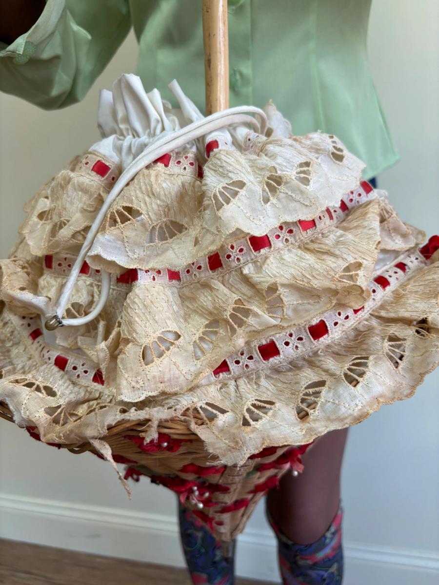 1940s Umbrella Shaped Wicker Purse product image