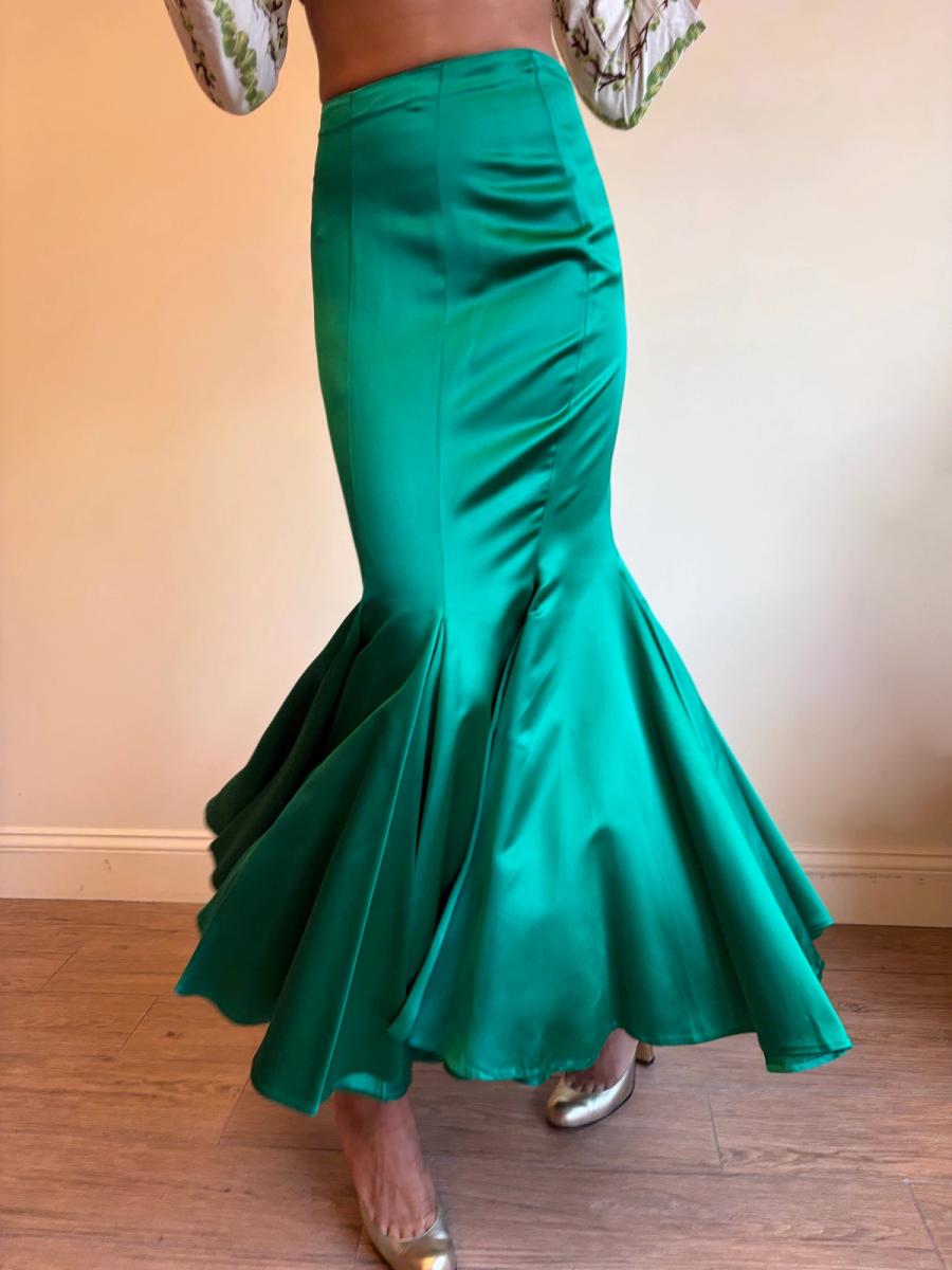 1980s Norma Kamali OMO Emerald Green Trumpet Skirt  product image