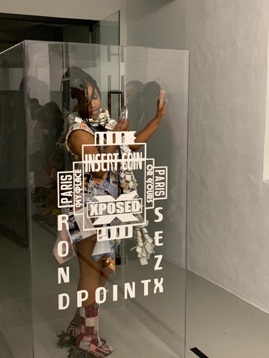 Collection 006 - SEZX look