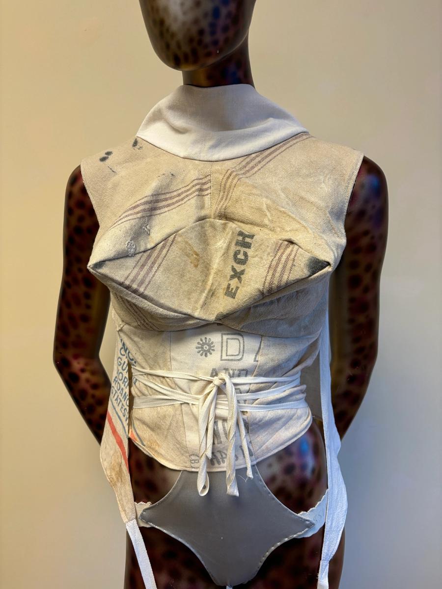Feedsack Bullet Bra Wrapping Top - Calf product image