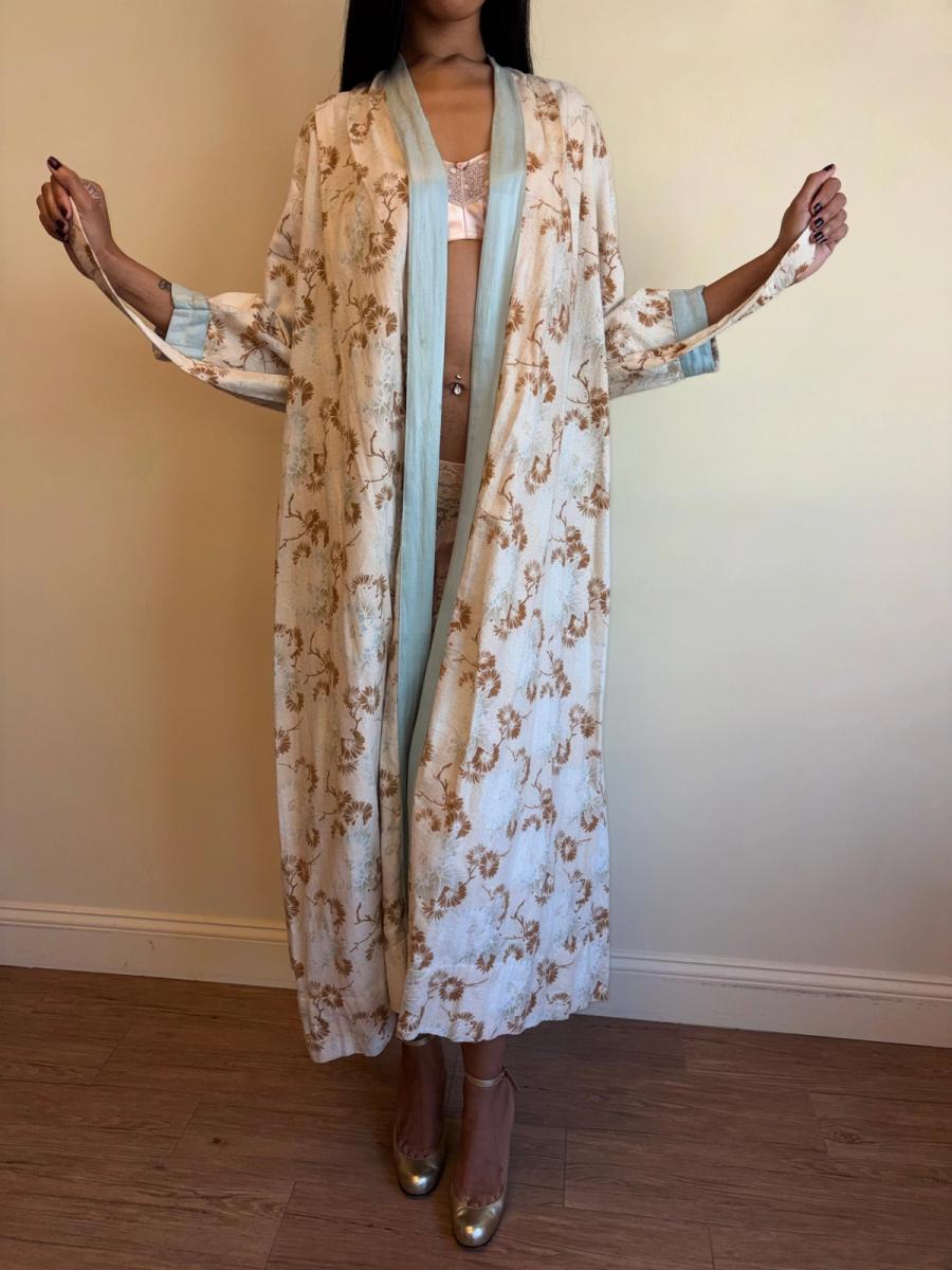 1890s or early 1900s Pastel Flannel Robe product image