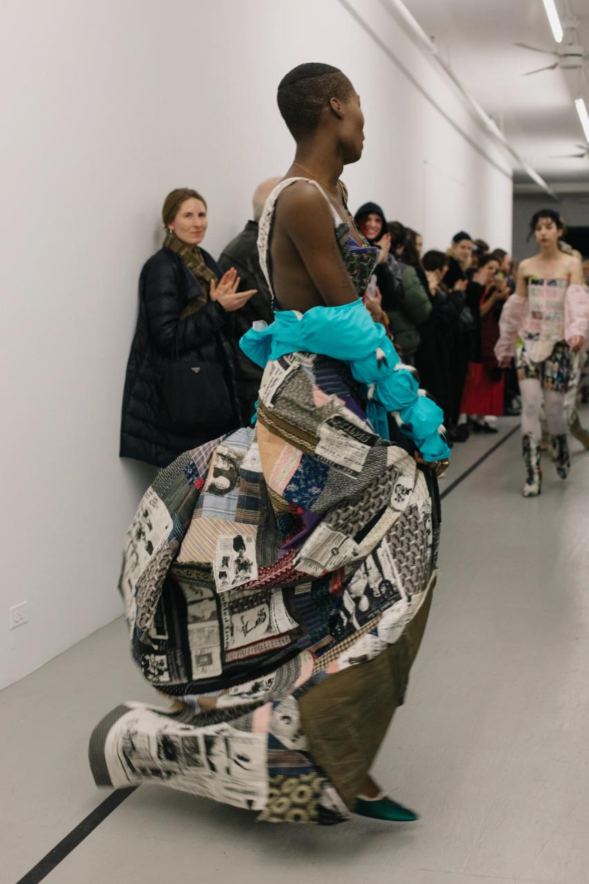 Collection 006 - SEZX look