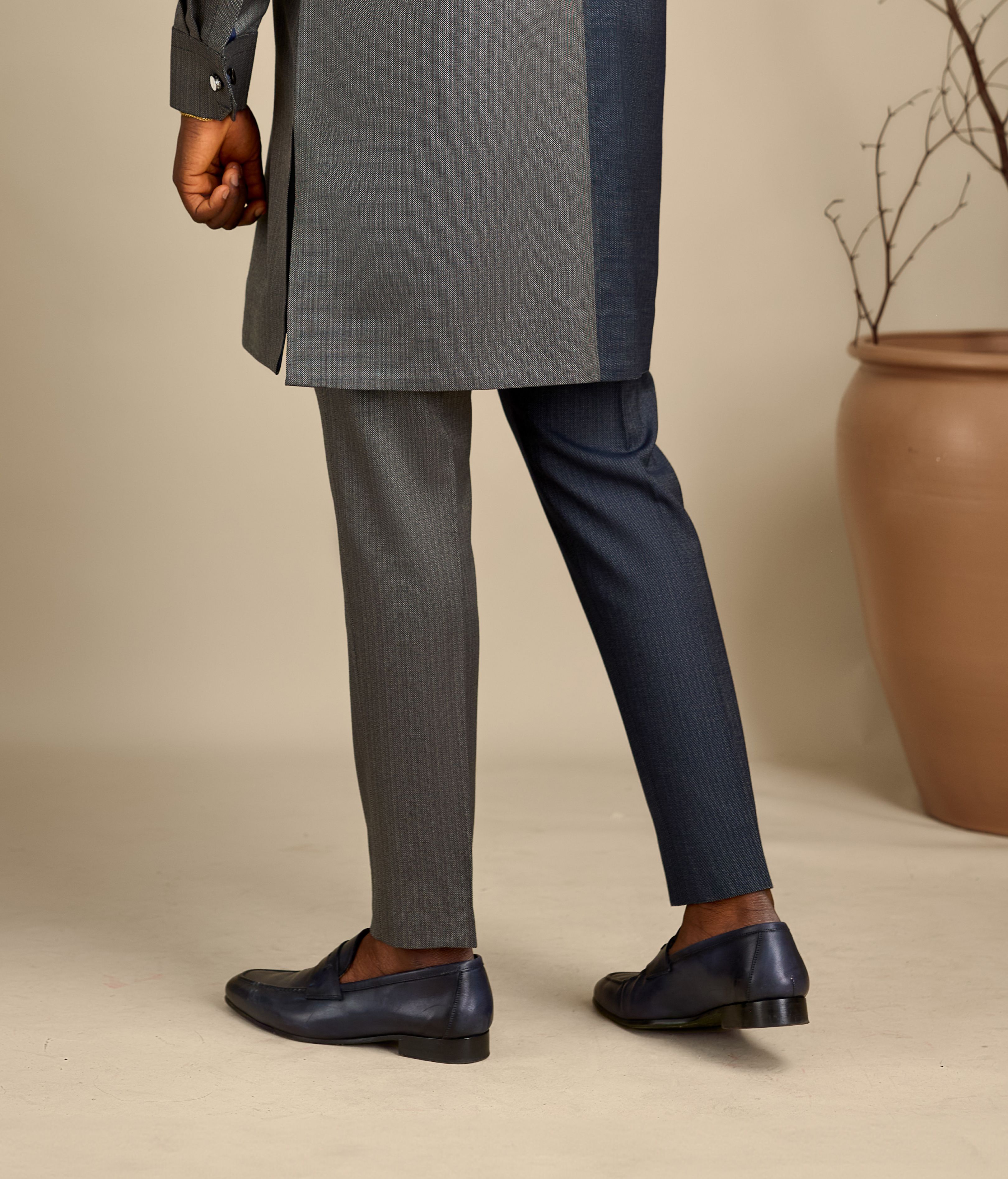 Looks Like A Good Man