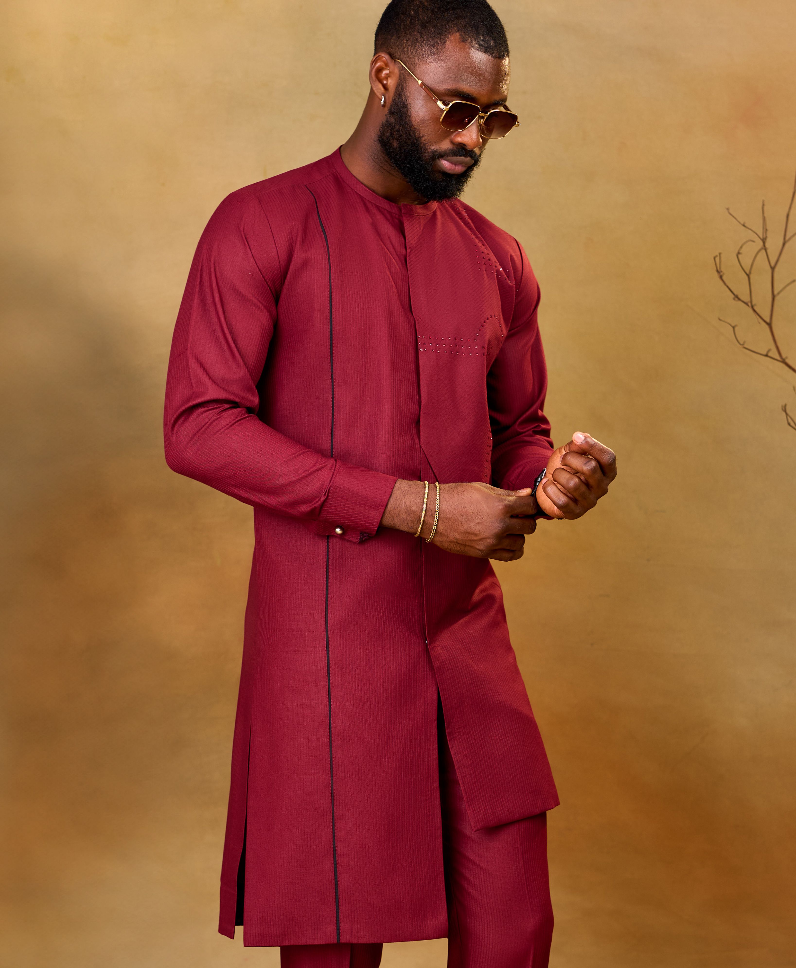 Looks Like A Good Man