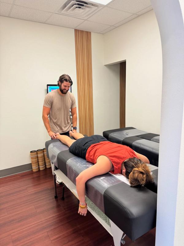 Pinched Nerve: Signs, Causes, and How to Find Relief