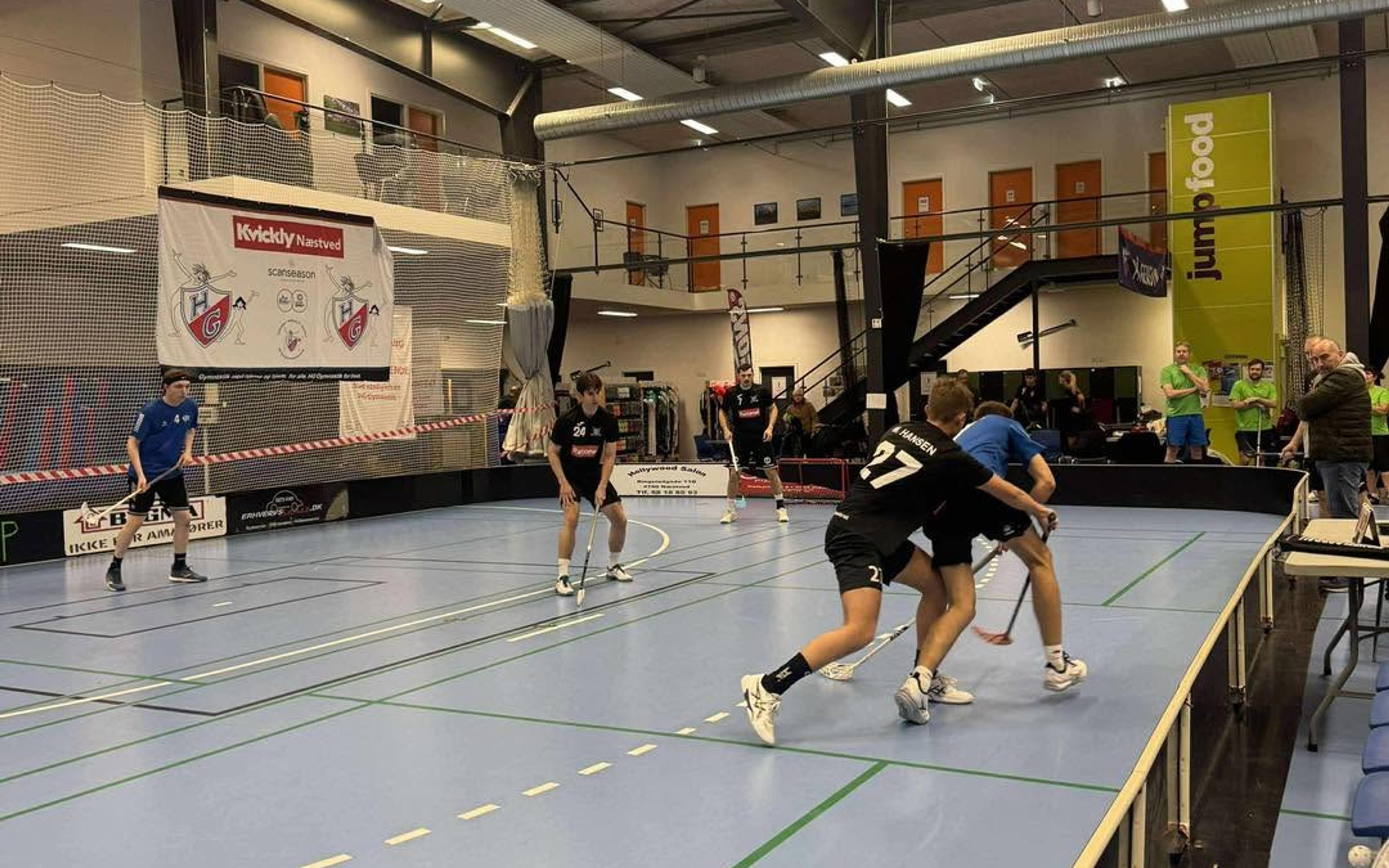 Herre 1 i kamp på udebane