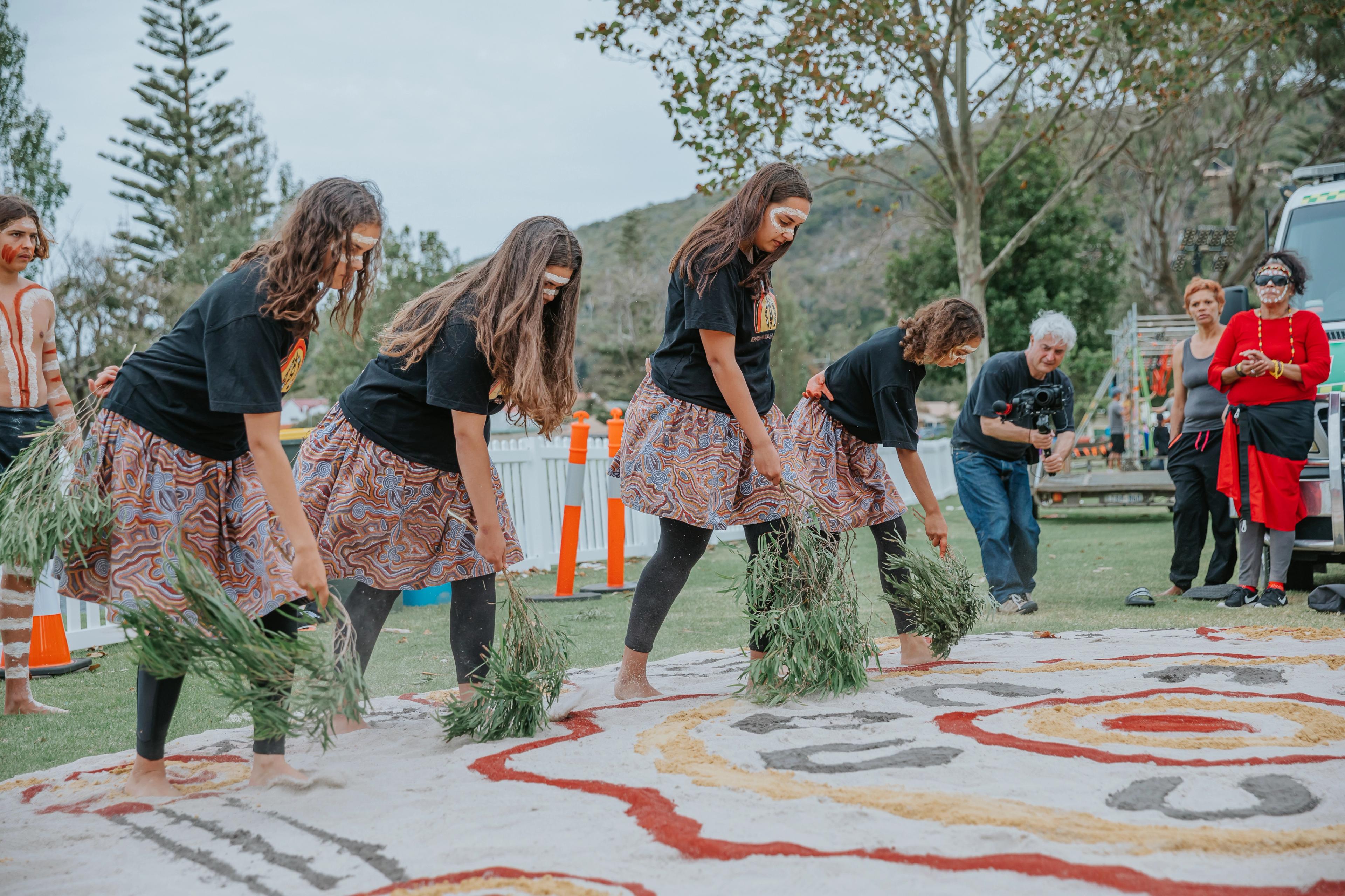 Traditional Aboriginal dance 
