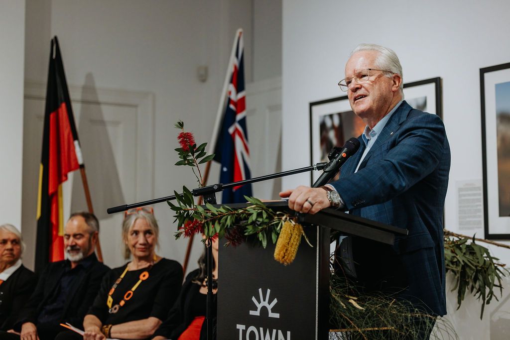 Images from Binalup, Menang | First Light, First People Opening