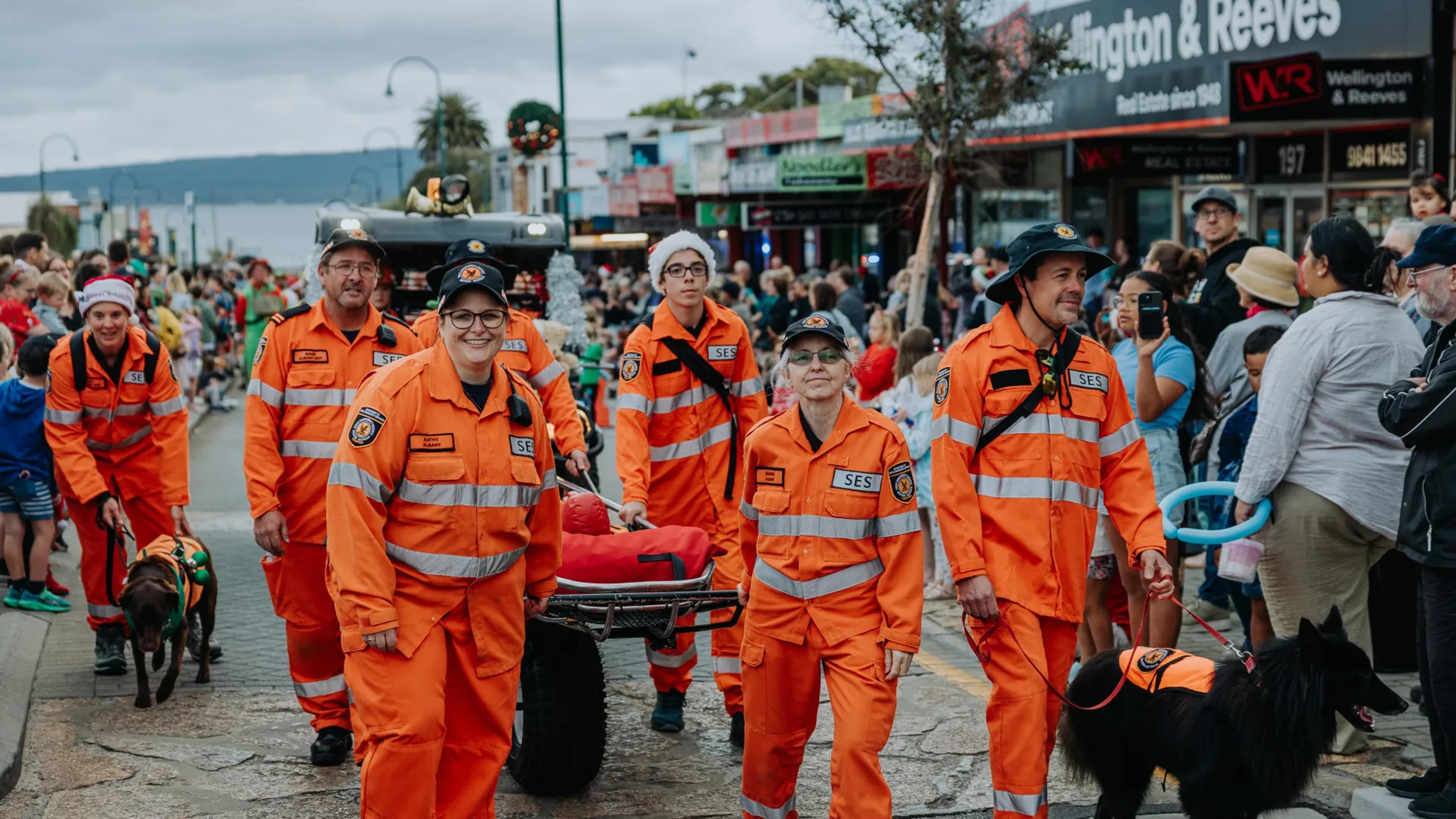 A photo of some volunteers.