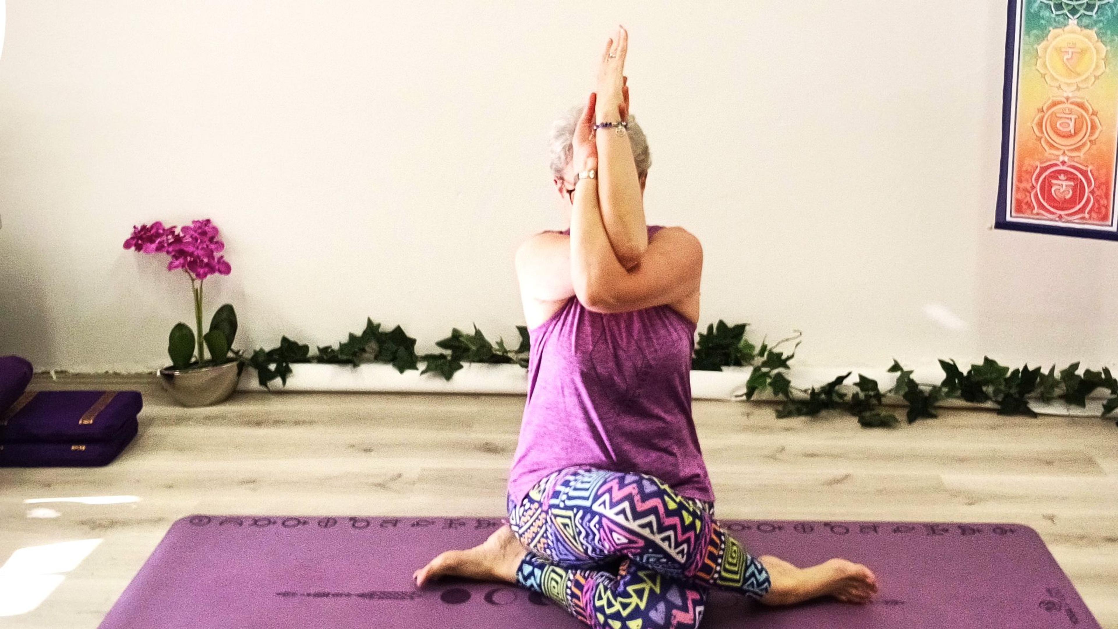 Ross, yoga and pilates instructor in Surrey
