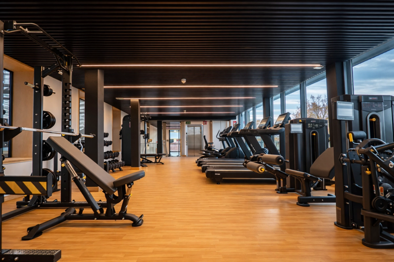 Gimnasio del Frontón de Zabaloetxe tras su reforma