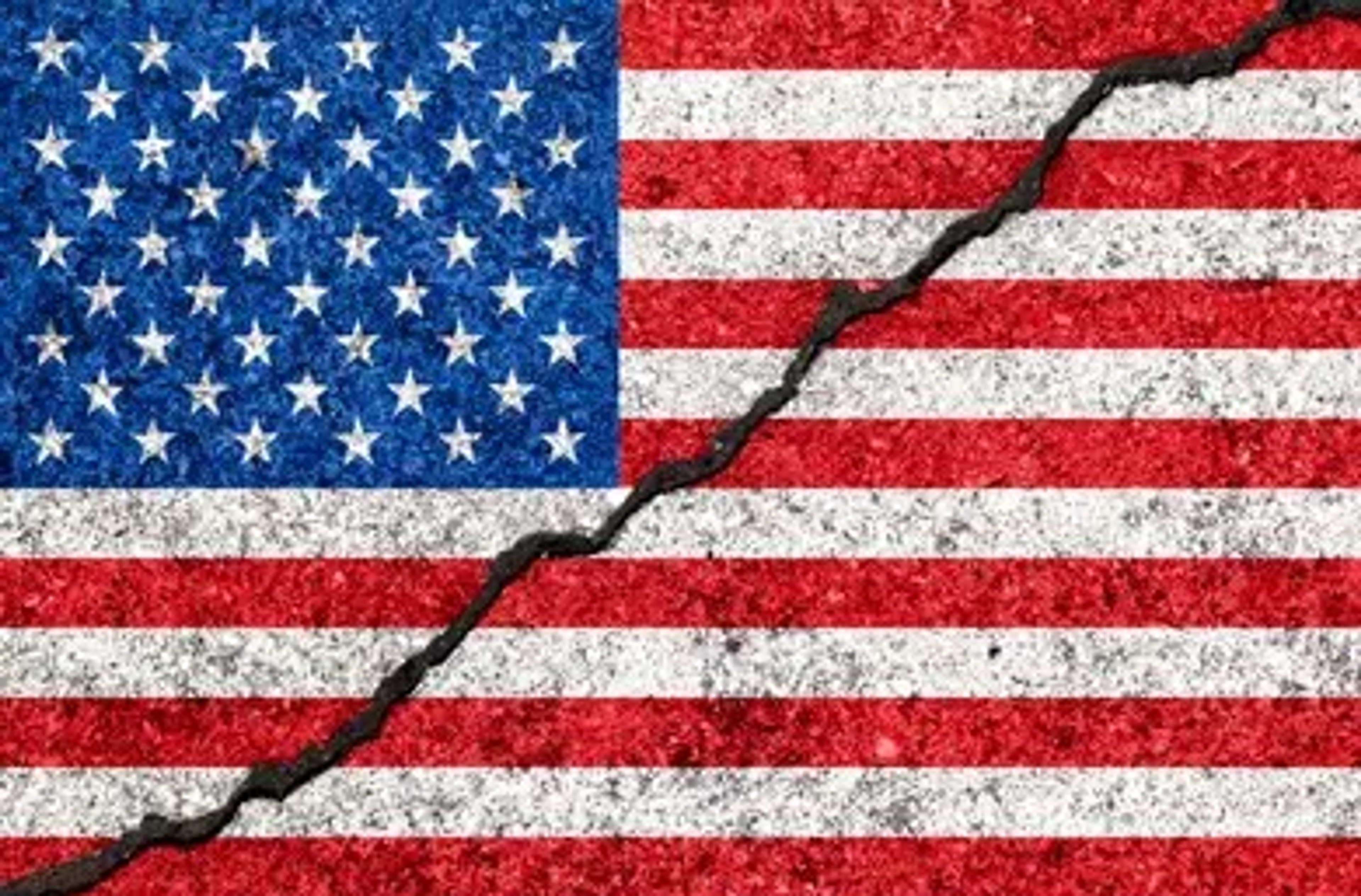 USA at a Crossroads: Political Polarization and Economic Uncertainty Test Nation's Resilience