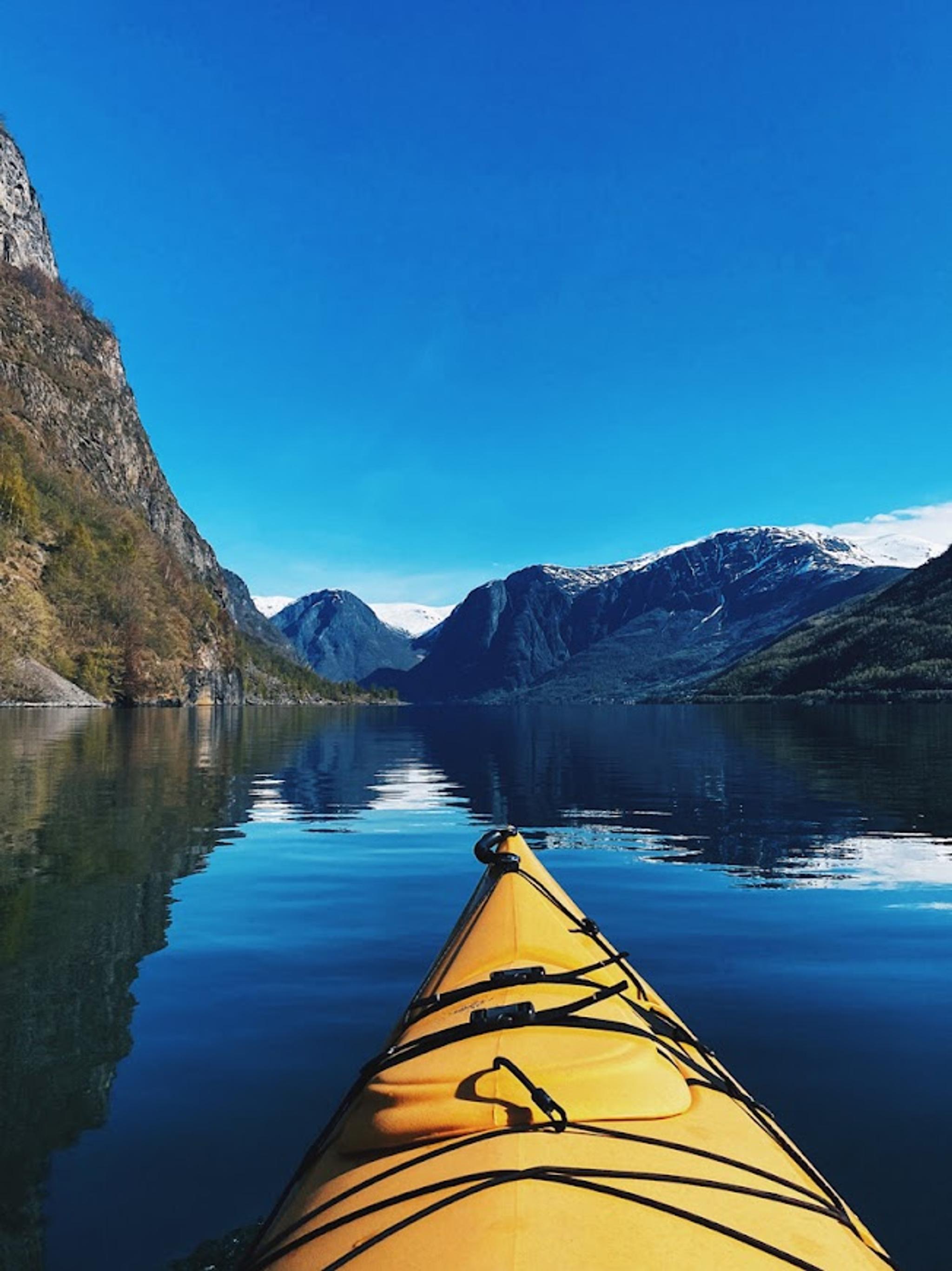 Join a 2-hour fjord kayaking adventure in Flåm | Norway’s best