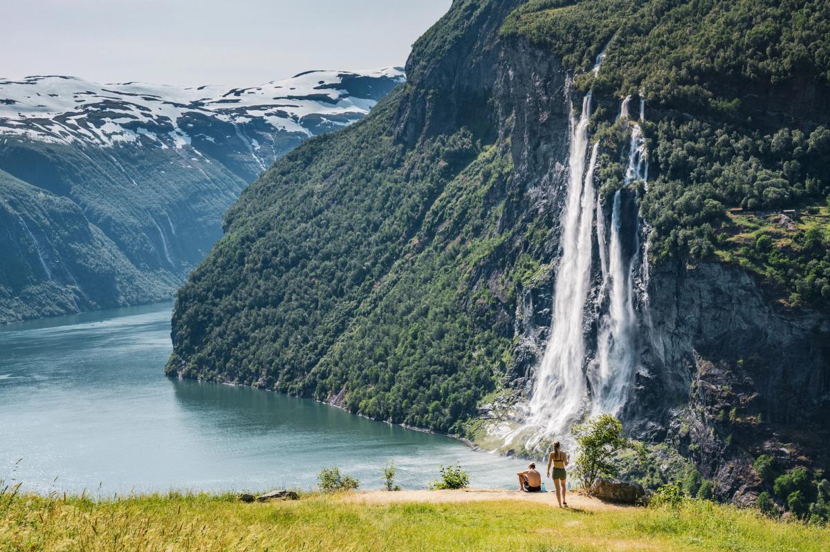 Visit Western Norway this summer and discover the region's magnificent nature, with tall mountains and deep fjords. Here are...
