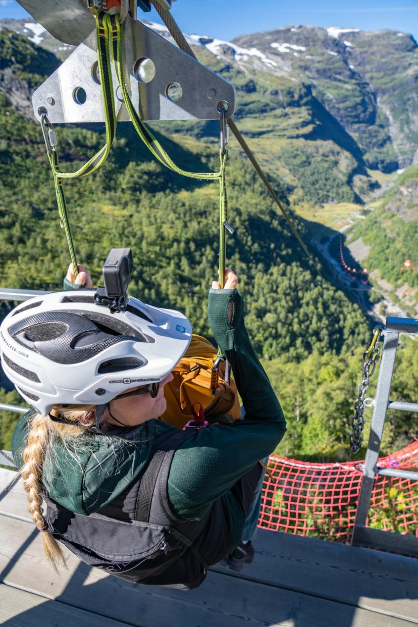 Flåm Railway, Flåm Zipline, Rallarvegen Cycling Tour | Norway’s best