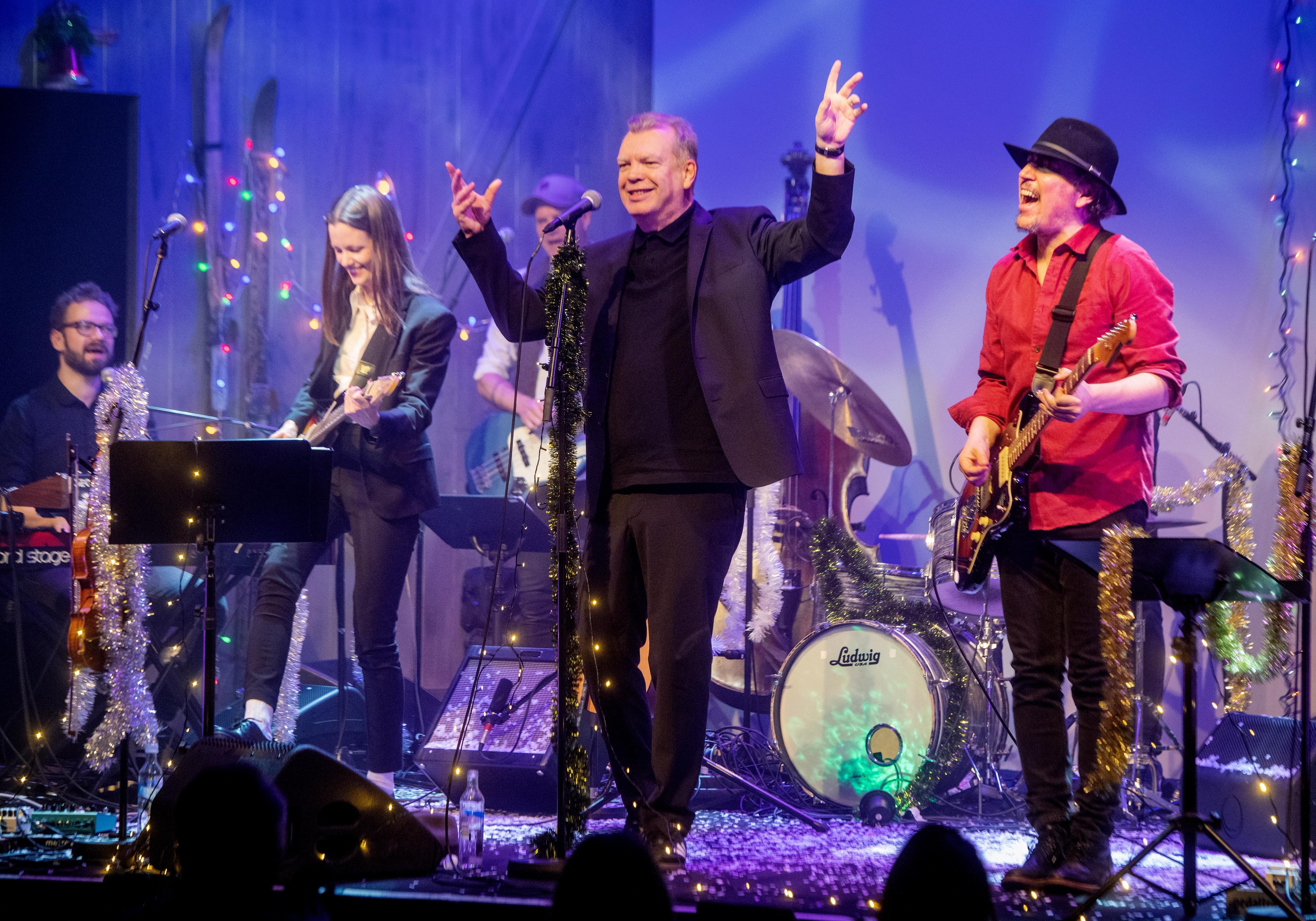 Foto av Frode Grytten Beat Band på scenen