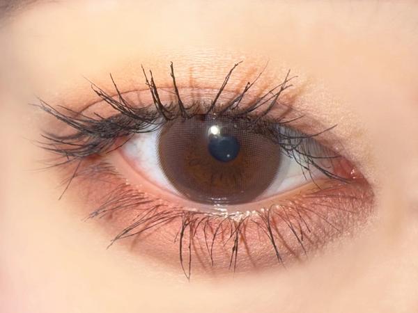 Park Yewon (박예원) wearing NEOiSM