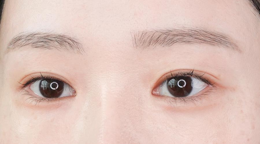 Kim Ji-min (김지민) eye close-up wearing NEOiSM