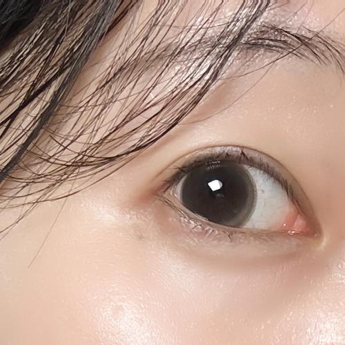 Kwon Jung-ah (권정아) look 7