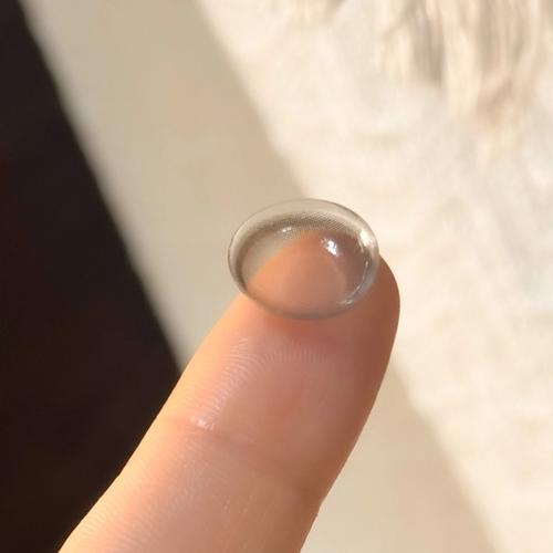 Kwon Jung-ah (권정아) look 2