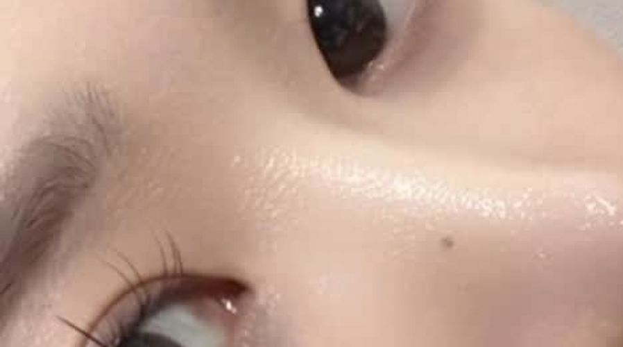 Yang Hee-young (양희영) eye close-up wearing NEOiSM