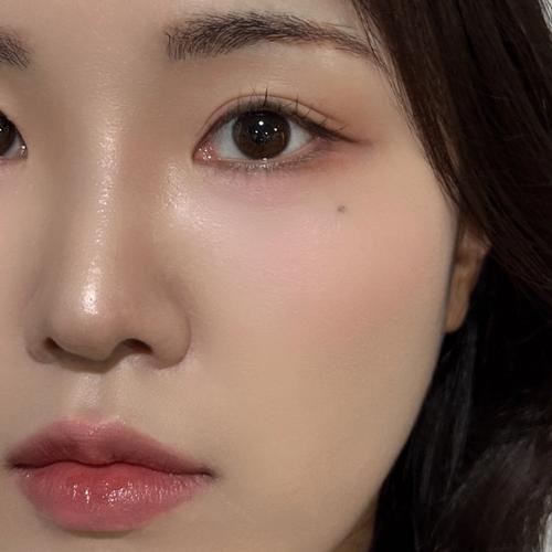 Um Ji-young (엄지영) look 2