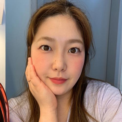 Lim So-young (임소영) look 3