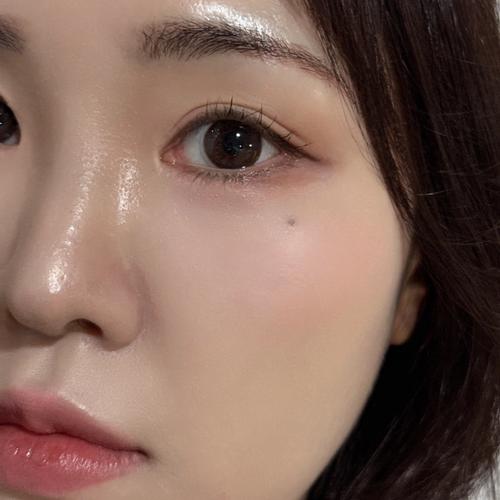 Um Ji-young (엄지영) look 3