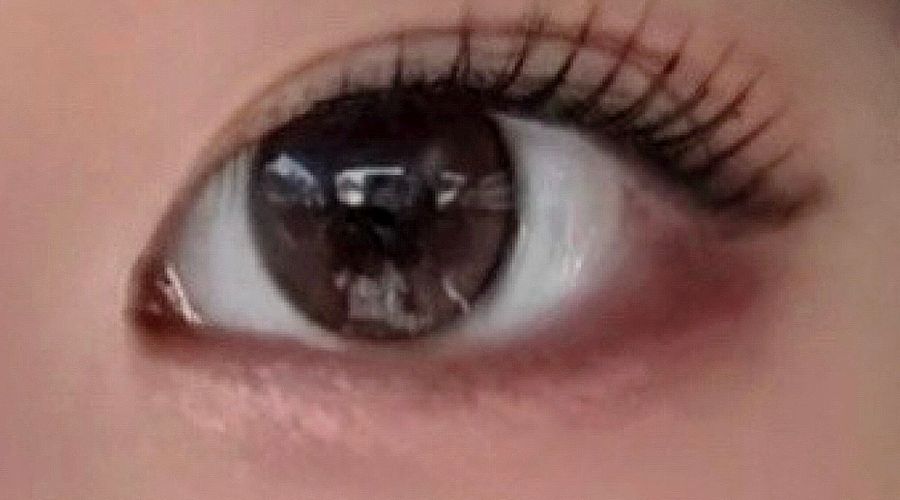 Byun Yu-bin (변유빈) eye close-up wearing NEOiSM