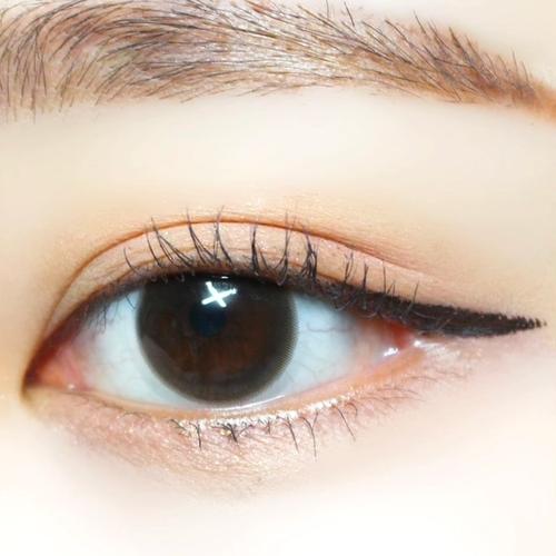 Nam Dasol (남다솔) look 3