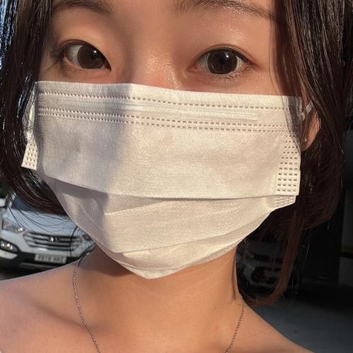 Kwon Jung-ah (권정아) look 9