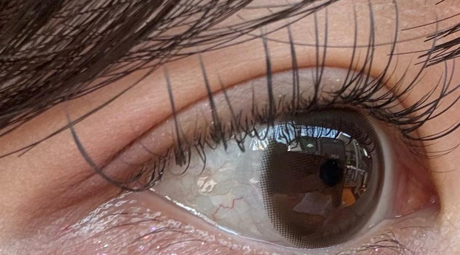 Yang Hee-young (양희영) eye close-up wearing NEOiSM