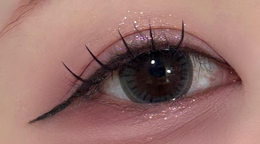 Lee Hanna (이한나) eye close-up wearing NEOiSM