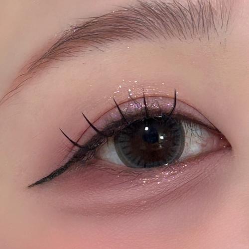 Lee Hanna (이한나) look 1