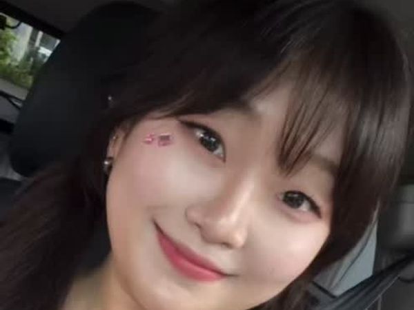 Song Min-jeong (송민정) wearing NEOiSM