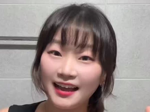 Song Min-jeong (송민정) wearing NEOiSM