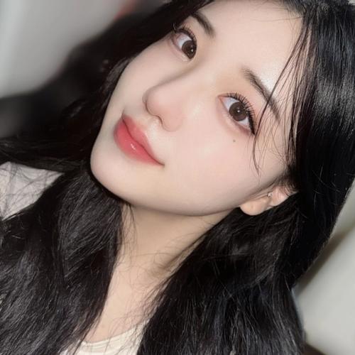 Oh Hee-won (오희원) look 3