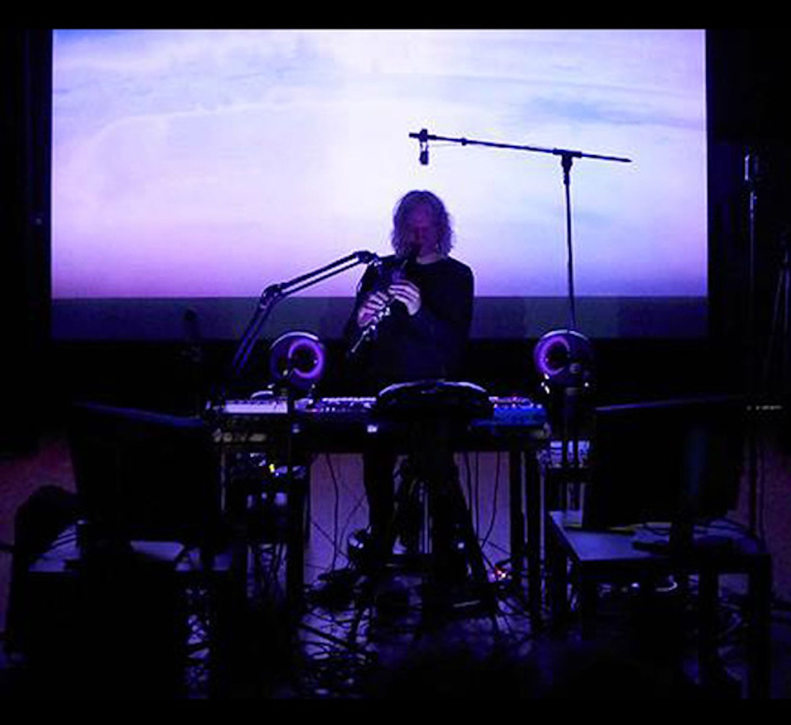 Still from Sadia Sadia’s video of Stephen W Tayler performing Ostinato LIVE at the Pound Arts Centre, Corsham, Wiltshire, 22 July 2017.