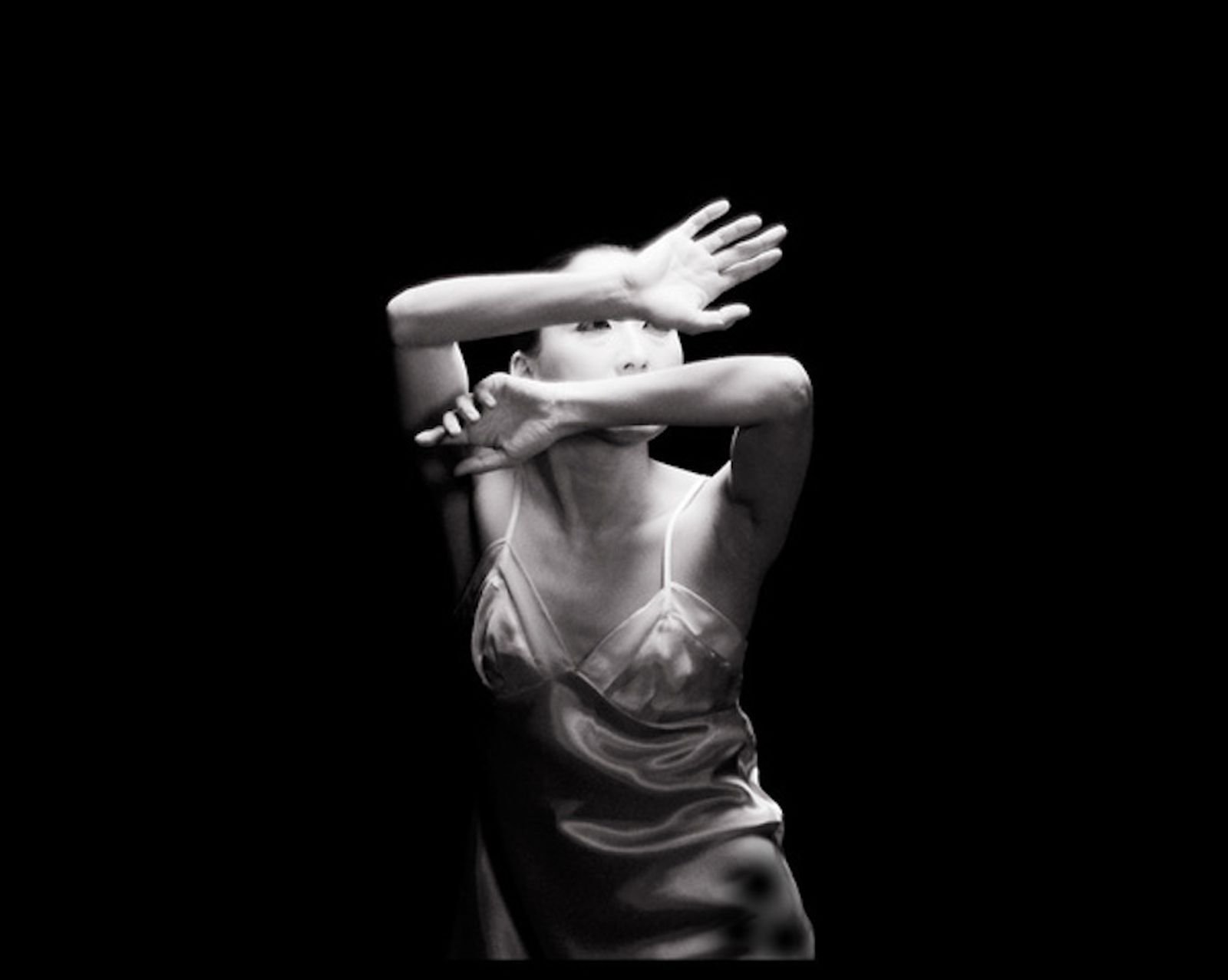 Still from Metamorphoses in ‘A’ Minor (2009–2011), a moving-image installation by the artist Sadia Sadia featuring dancer Wakako Asano.
